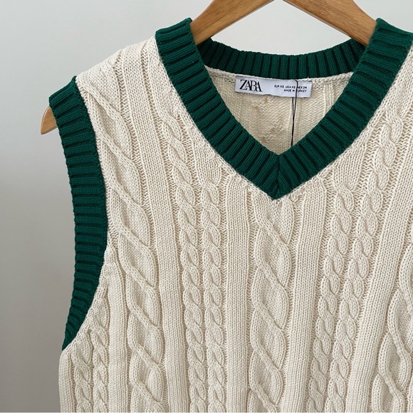 NWT Zara Cable Knit Varsity Sweater Vest in Cream/Green - Picture 6 of 8